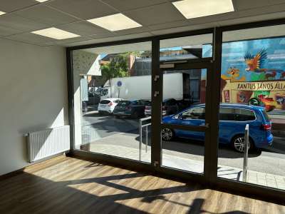 Kiadó üzlethelyiség - Győr / 2. kép