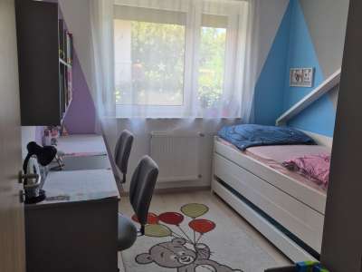 Eladó téglalakás - Győrújbarát / 6. kép