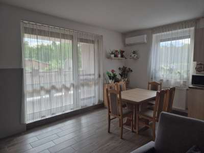 Eladó téglalakás - Győrújbarát / 1. kép