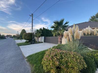 Eladó családi ház - Ikrény / 1. kép