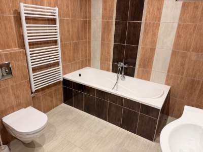 Eladó családi ház - Győrújbarát / 5. kép