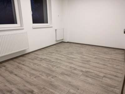 Eladó családi ház - Győrújbarát / 8. kép