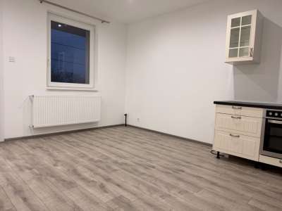 Eladó családi ház - Győrújbarát / 9. kép