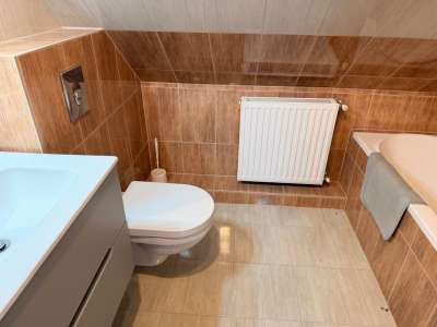 Eladó családi ház - Győrújbarát / 18. kép