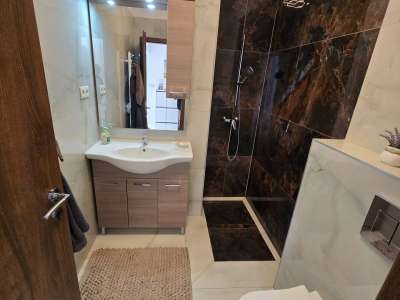 Eladó családi ház - Győr / 12. kép