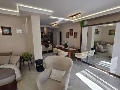 Eladó családi ház - Győr / 8. kép