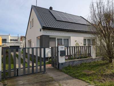 Eladó családi ház - Győr / 1. kép