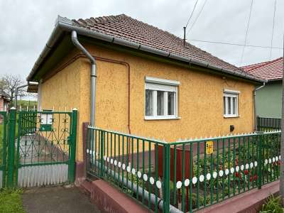 Eladó családi ház - Szarvasgede / 3. kép