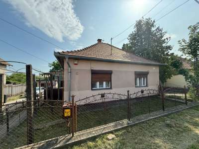 Eladó családi ház - Ecseg / 2. kép