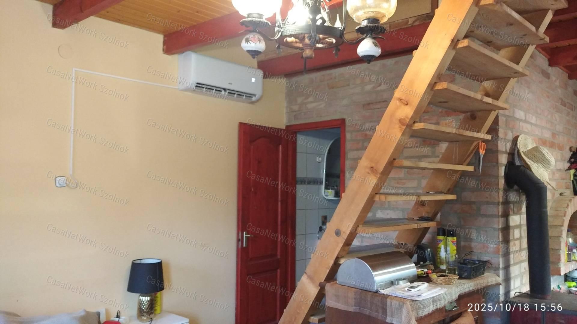 Cibakházán eladó tégla építésű nyaraló!
