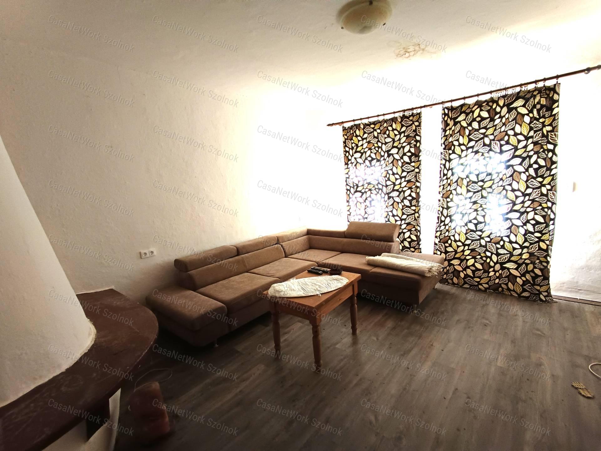 Besenyszög-Doba pusztai tanya eladó