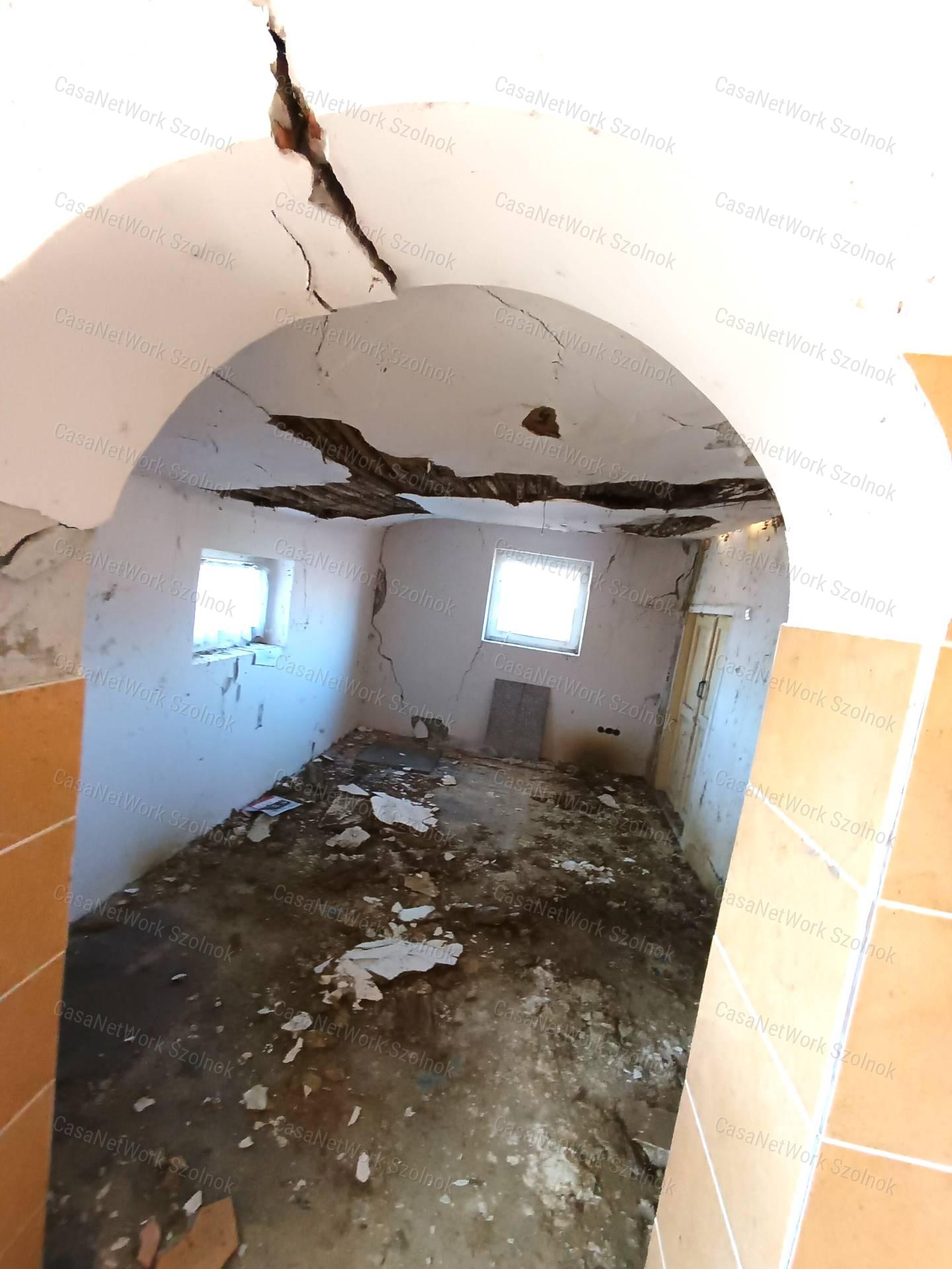 Besenyszög-Doba pusztai tanya eladó