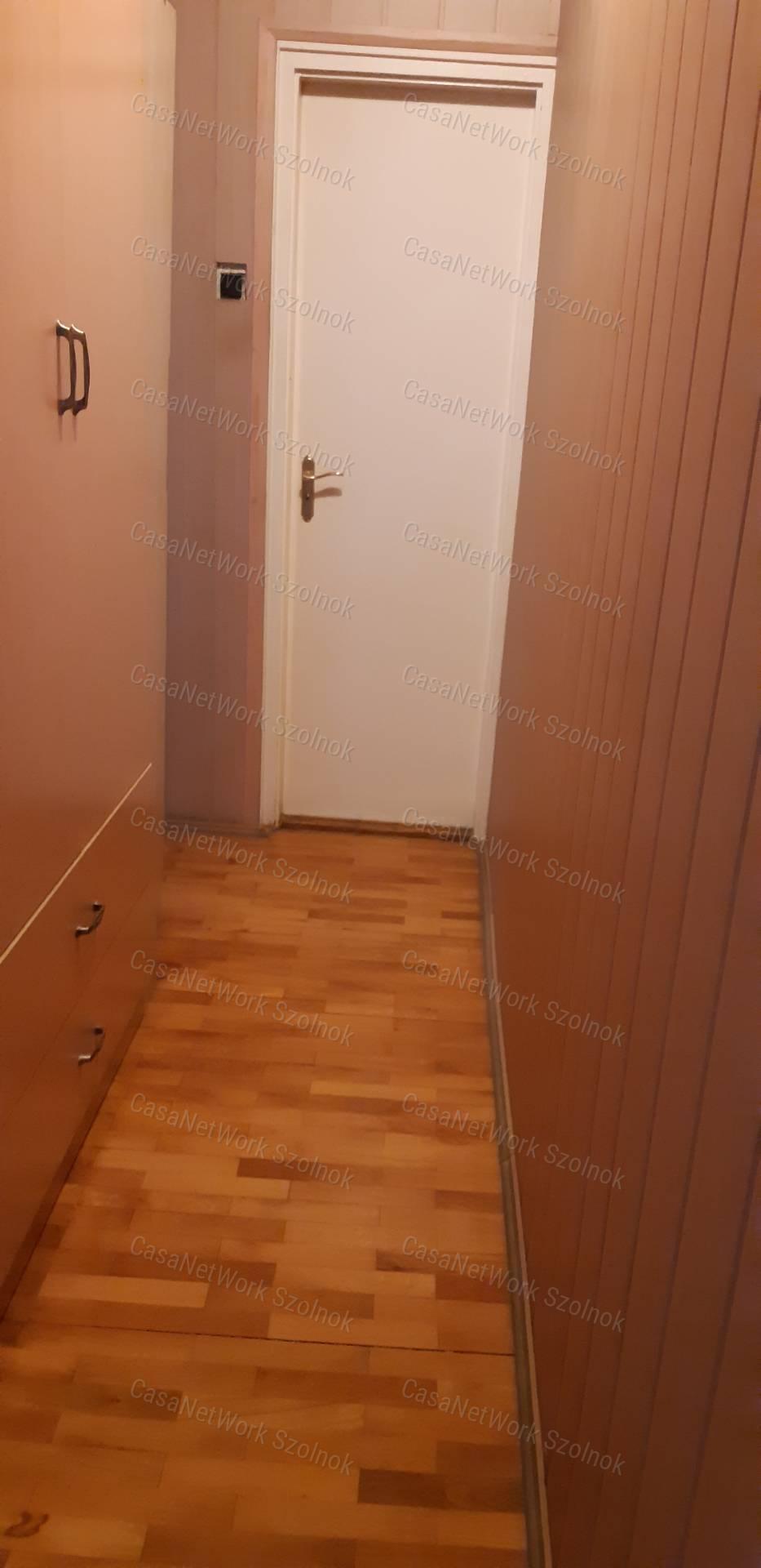 Eladó gazdálkodásra alkalmas családi ház Szandaszőlősön!