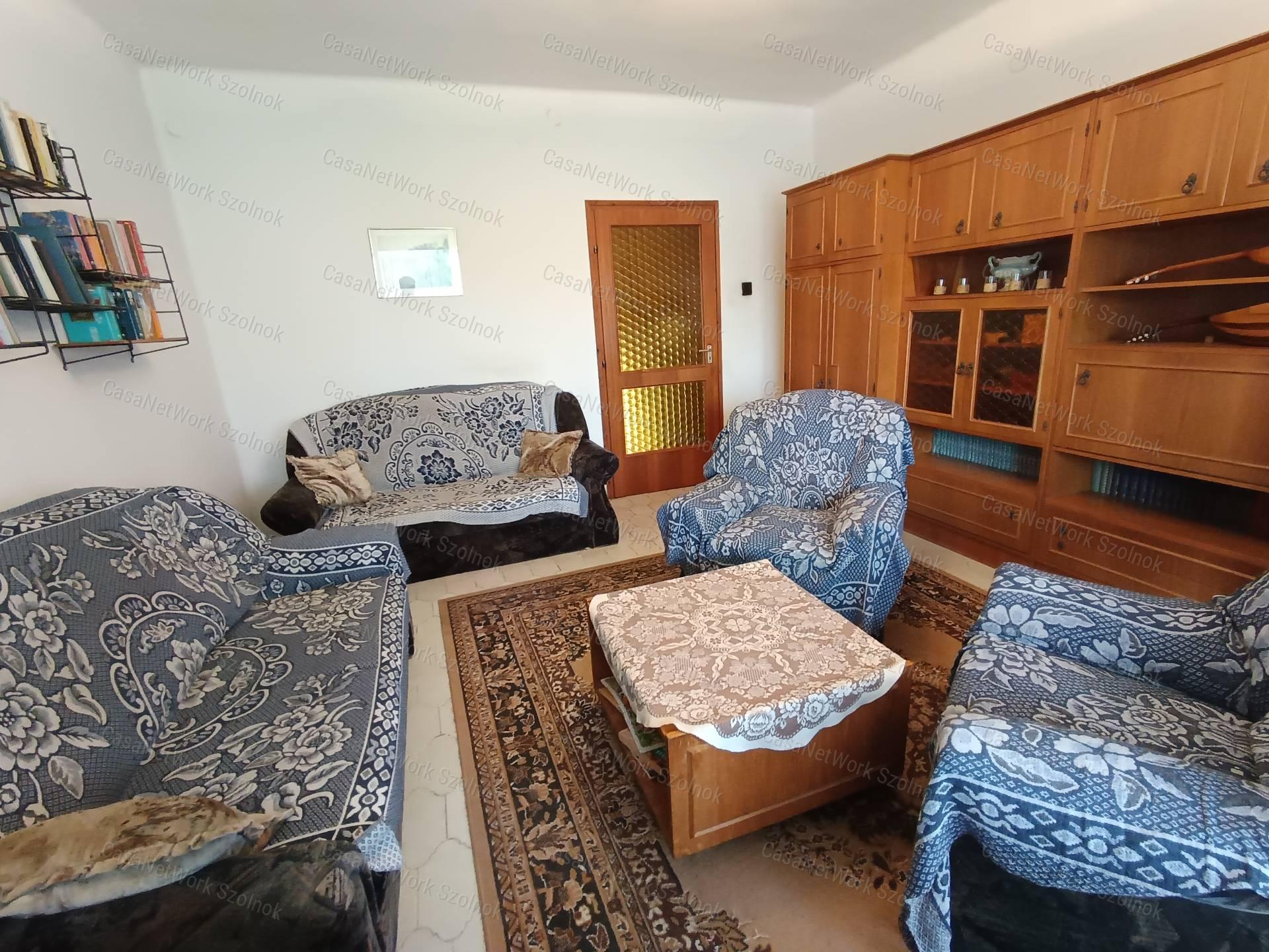 Családi ház eladó Szandaszőlősön