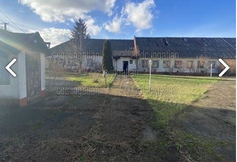 Eladó Martfűn egy idősek otthona épületegyüttes.