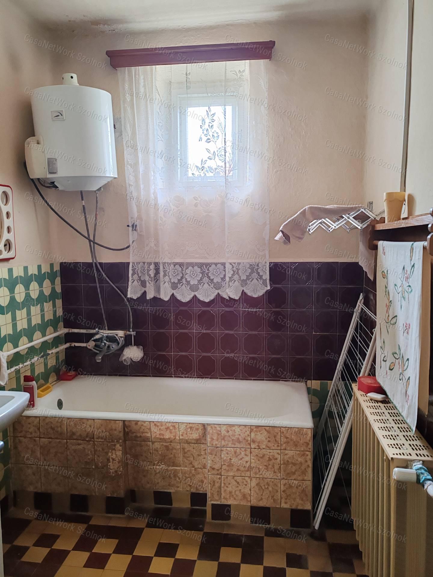 Eladó Kengyelen 3szobás családi ház!