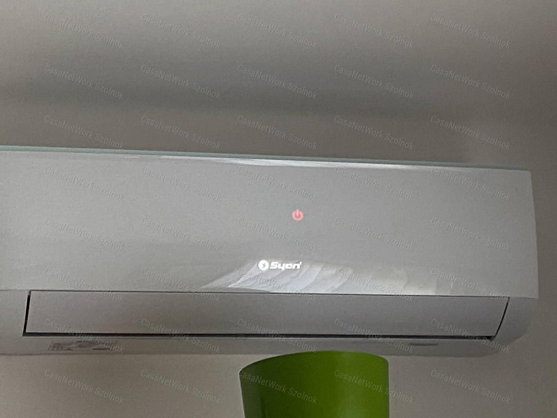 Szolnokon a Kossuth téren felújított 2 szobás lakás eladó!