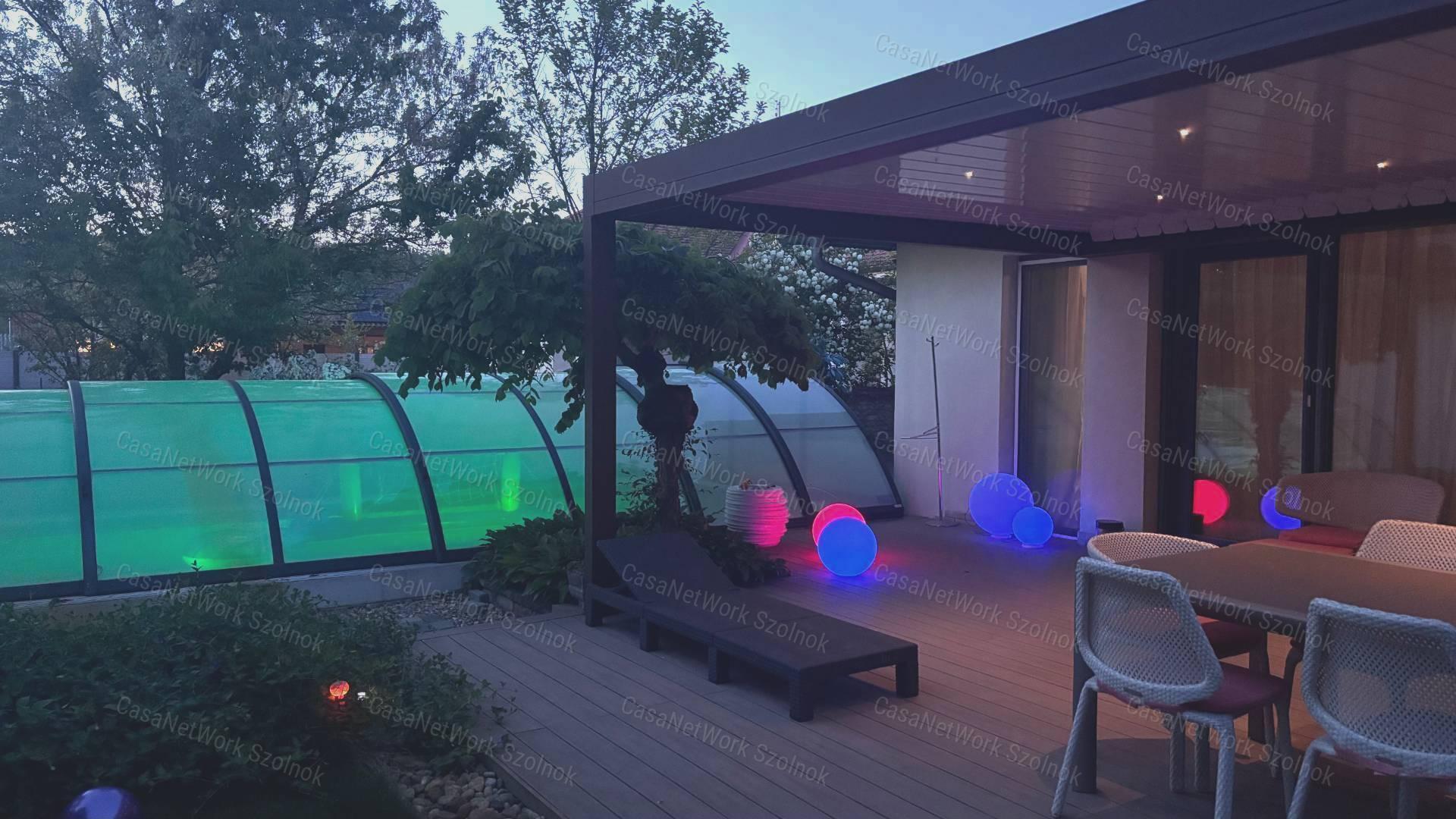 Szolnok kertvárosában luxus kategóriás családi ház eladó