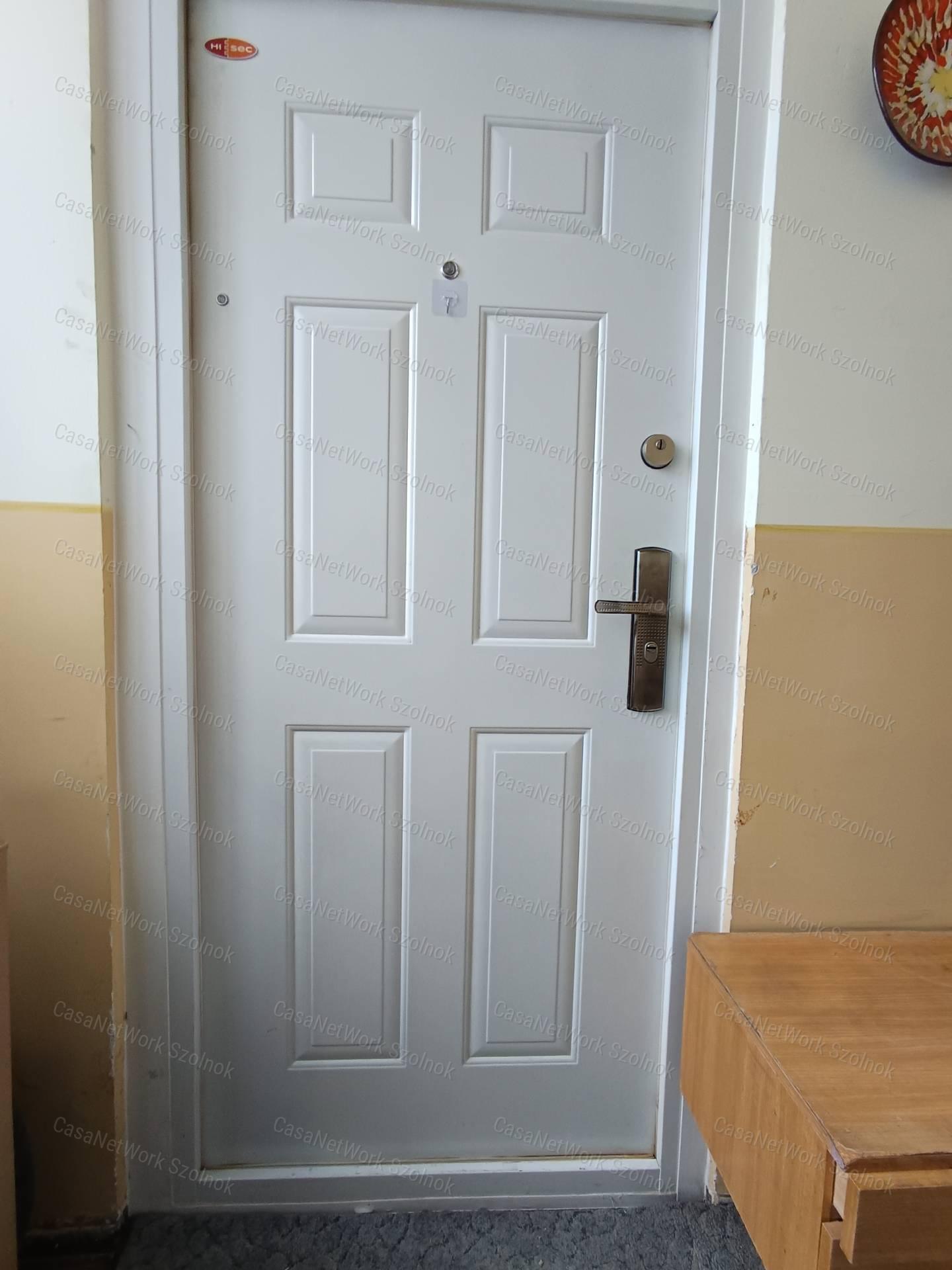 Eladó panel lakás kiváó adottságokkal a Széchenyi lakótelepen