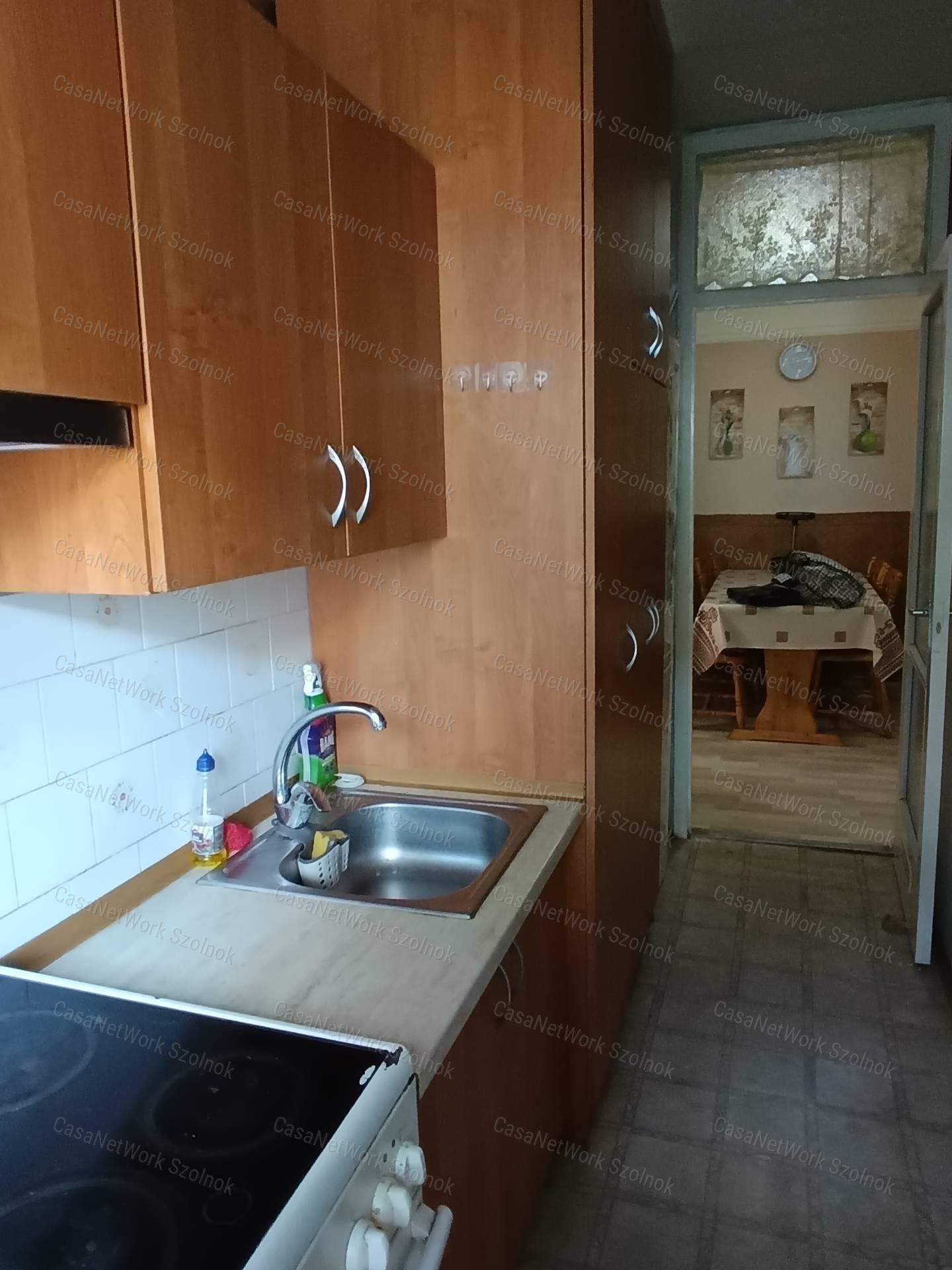Eladó panel lakás kiváó adottságokkal a Széchenyi lakótelepen