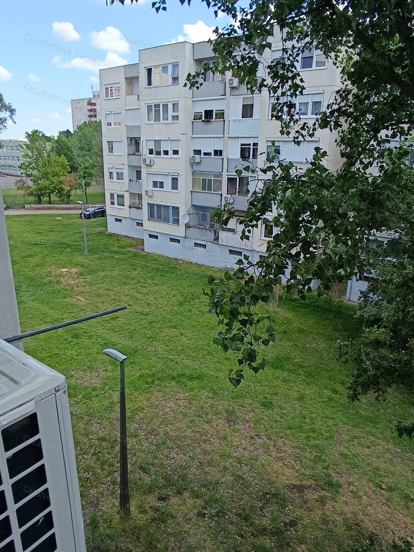 Eladó panel lakás kiváó adottságokkal a Széchenyi lakótelepen
