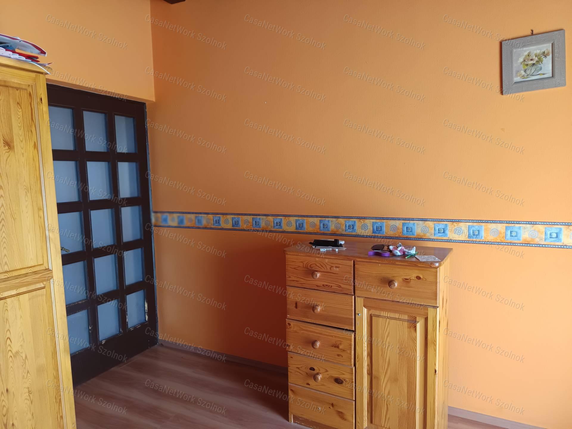 Luxus színvonaloú Családi ház eladó