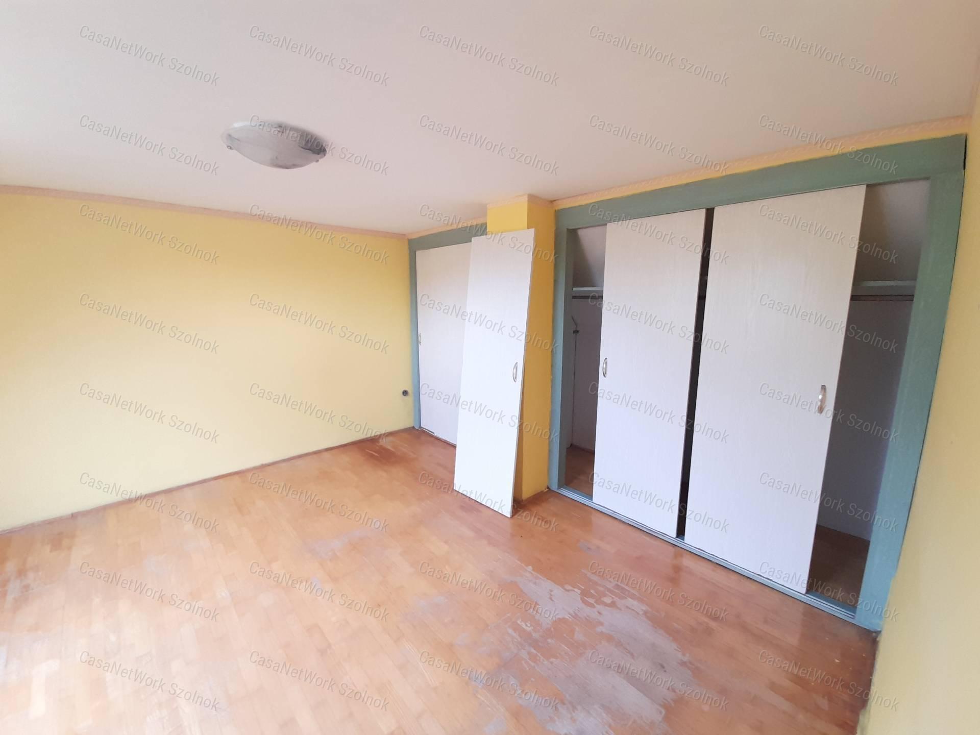 Családi ház eladó Tiszavárkonyban!
