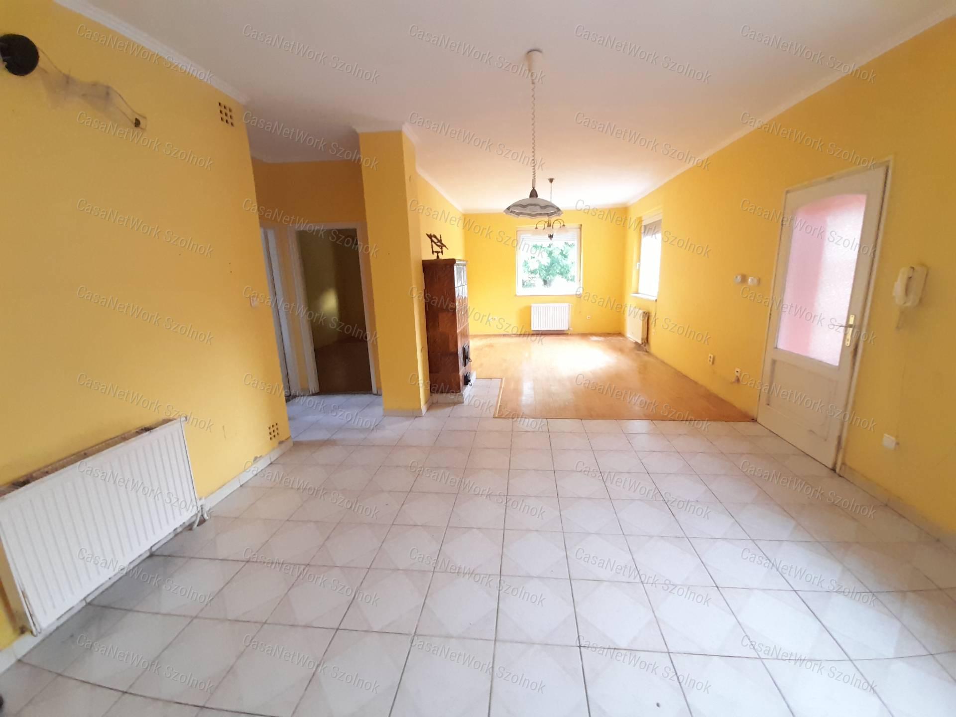 Családi ház eladó Tiszavárkonyban!