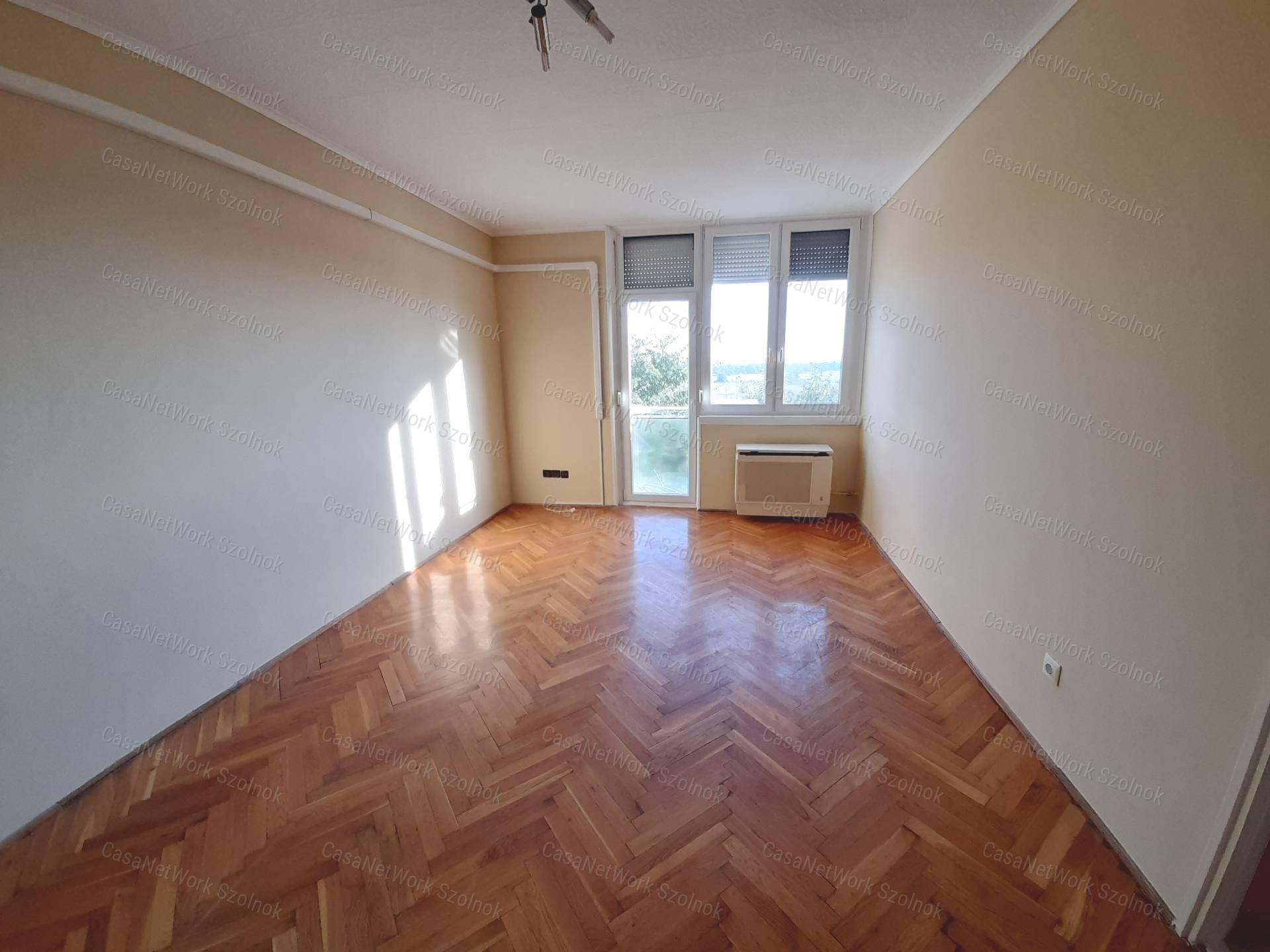 Kiadó lakás Szolnokon a Bimbó úton!