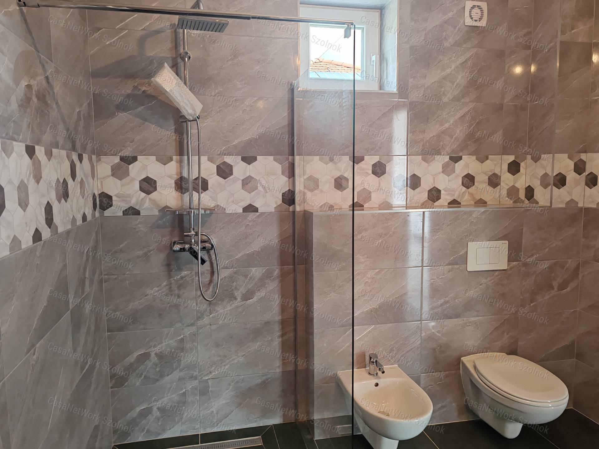 Modern, 103 m2-es sorházi lakások eladók Szolnok kedvelt részén!