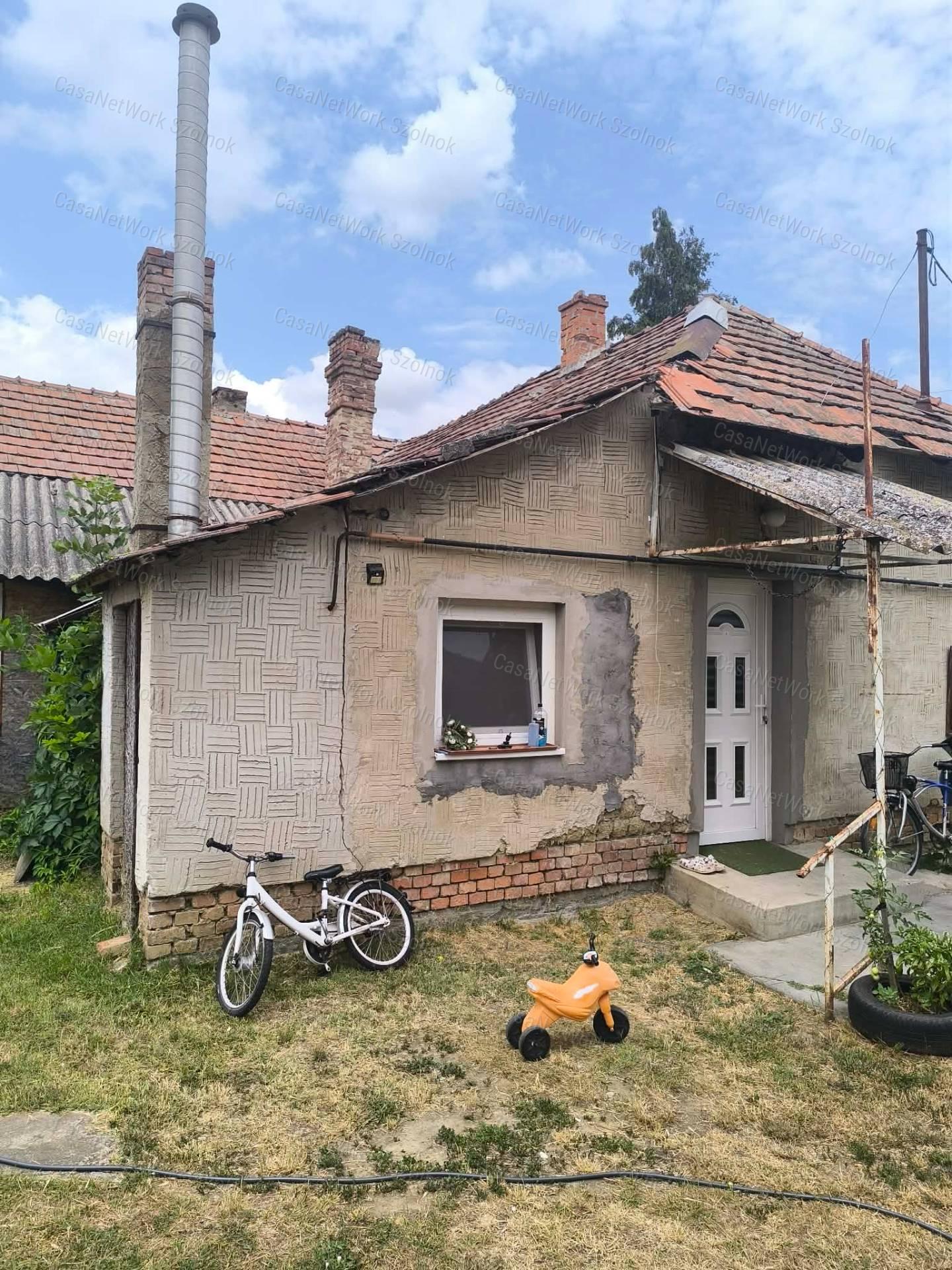 Eladó családi ház Tiszaföldvár Ókincsem I. úton