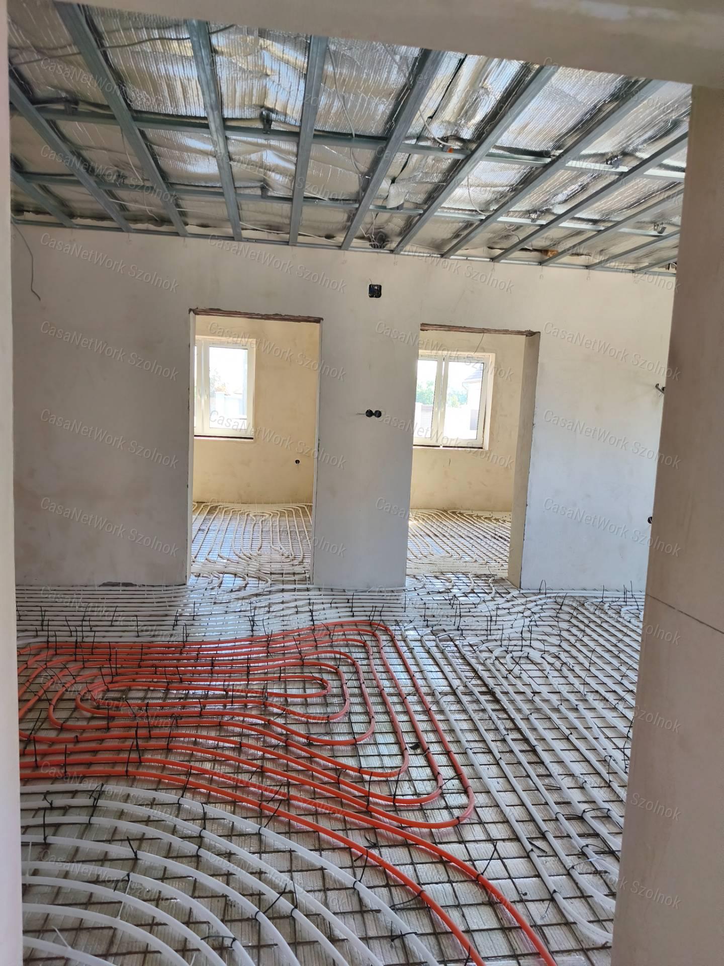 Eladó exkluzív családi ház Abony központjában