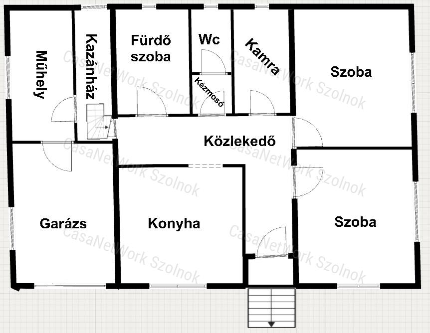 Kiváló állapotú, jó lokációval randalkező Csamői családi ház eladó