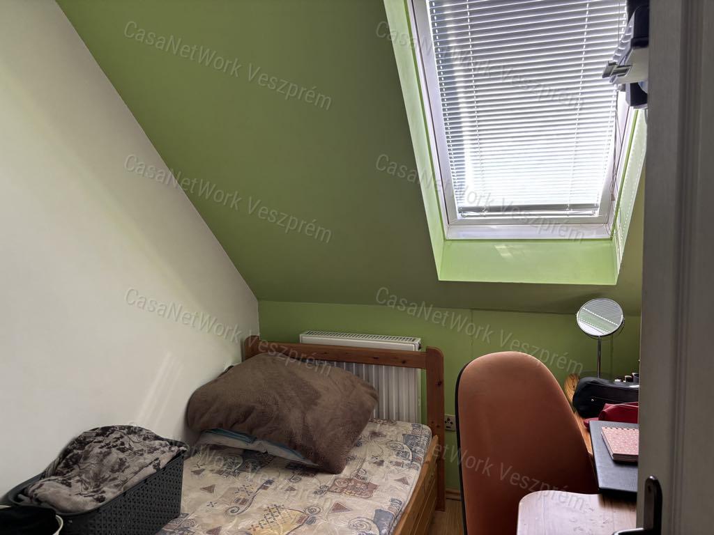 CSOPAKI CSALÁDI HÁZ