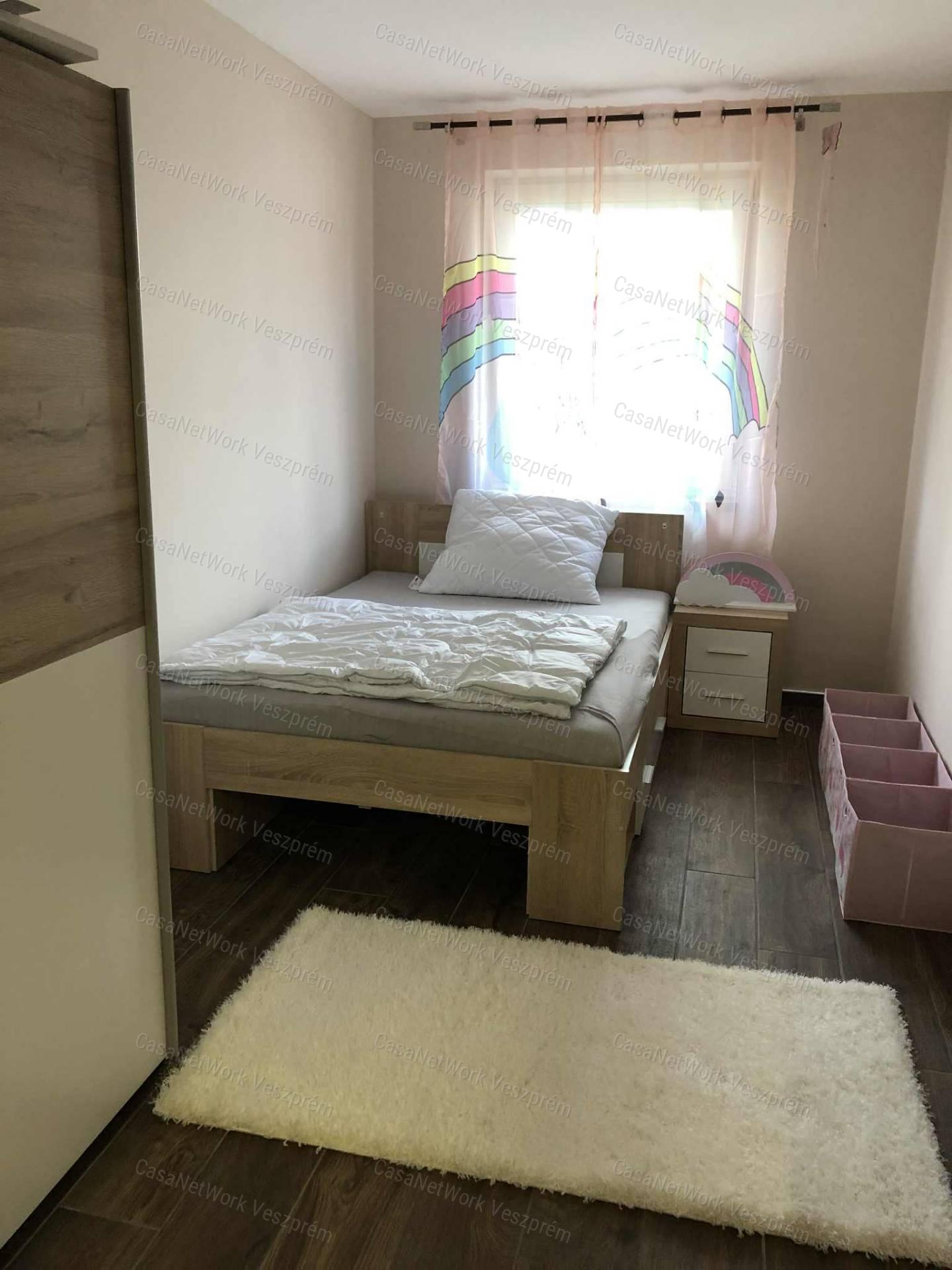 ALSÓÖRSI APARTMANHÁZ