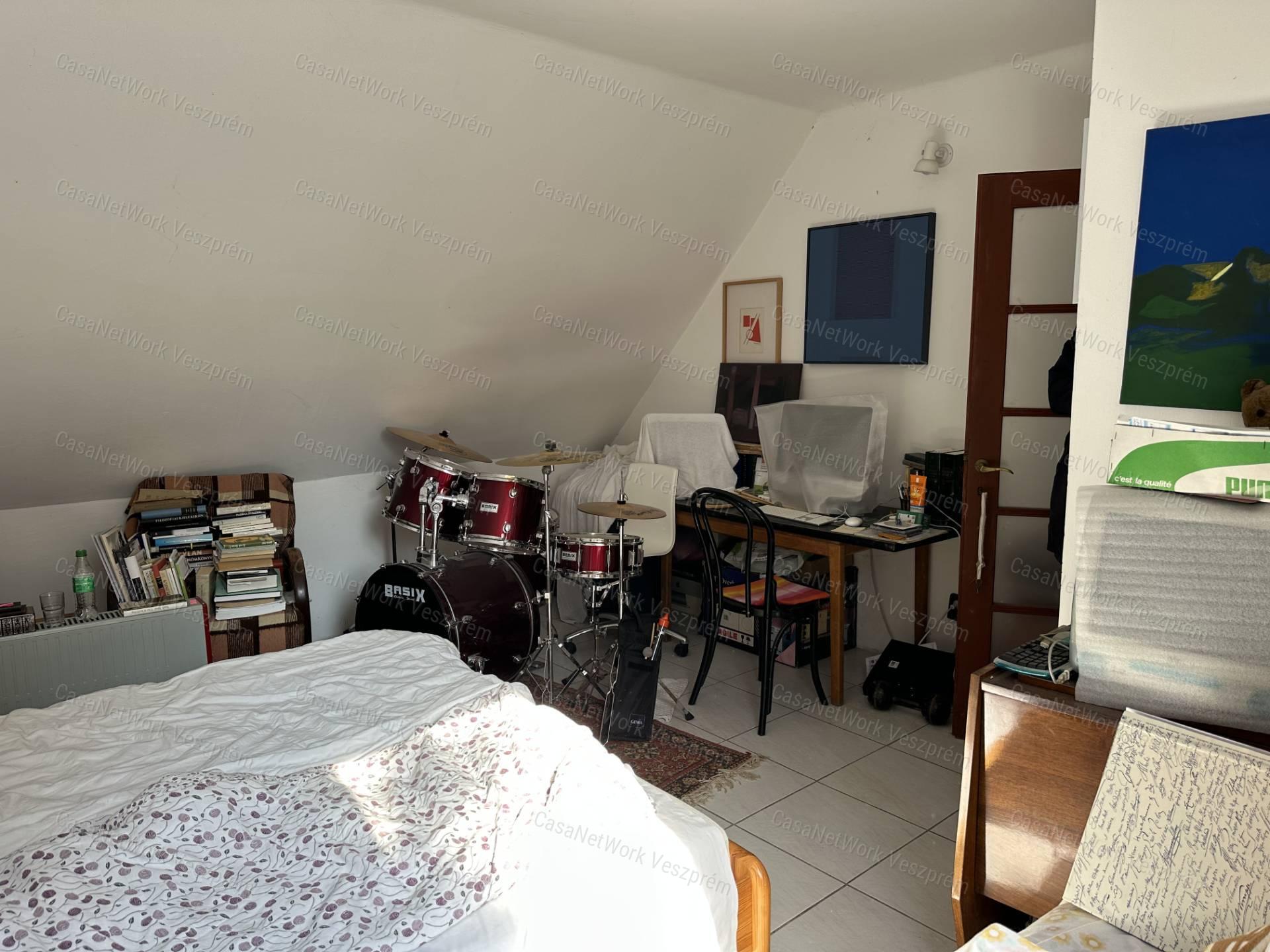 Várpanorámás családi ház Nagyvázsonyban