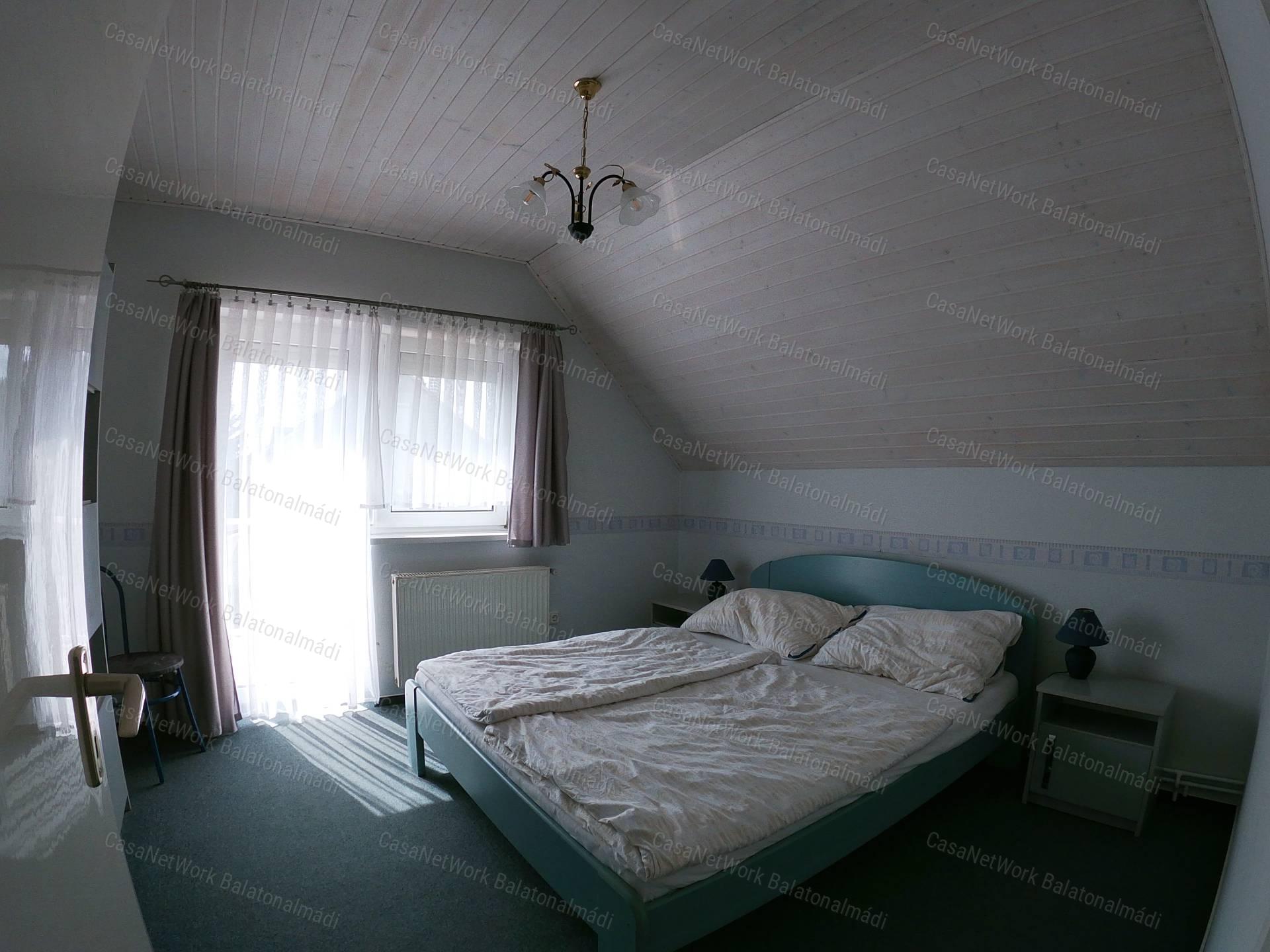 Gyenesdiáson Eladó Apartman-Ház!