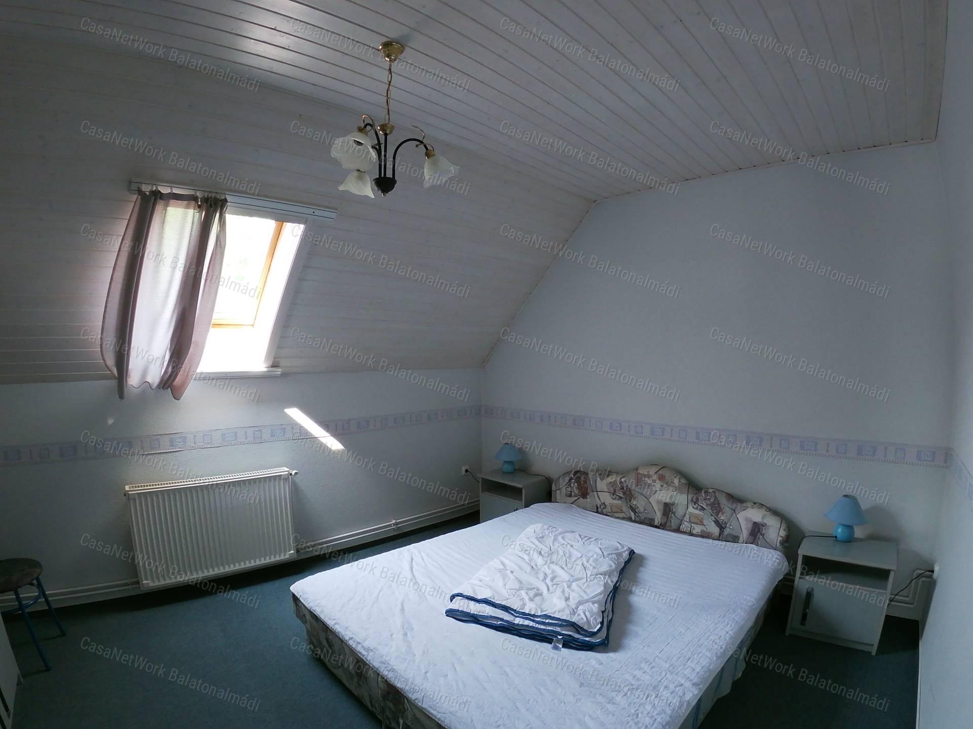 Gyenesdiáson Eladó Apartman-Ház!