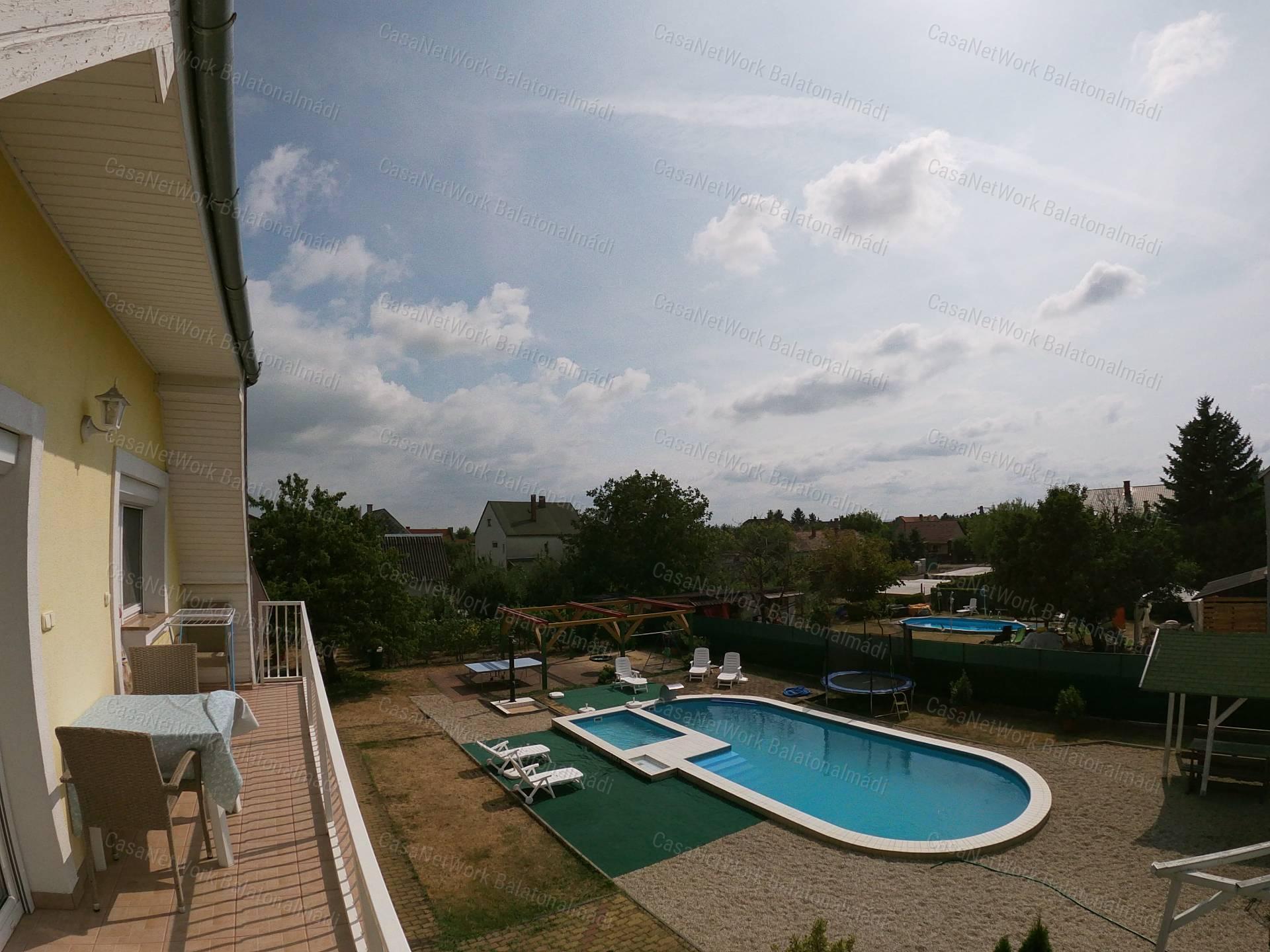 Gyenesdiáson Eladó Apartman-Ház!