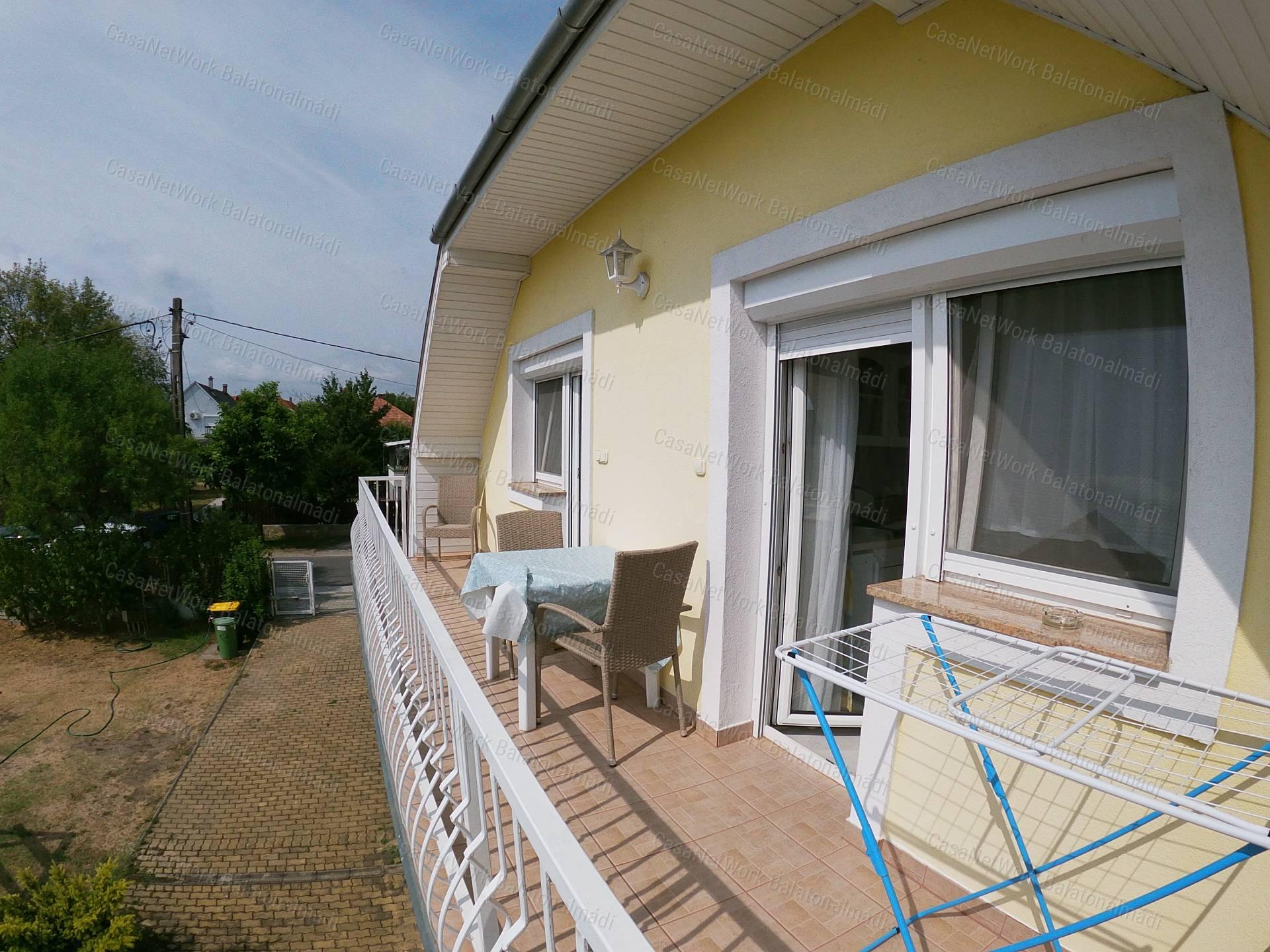 Gyenesdiáson Eladó Apartman-Ház!