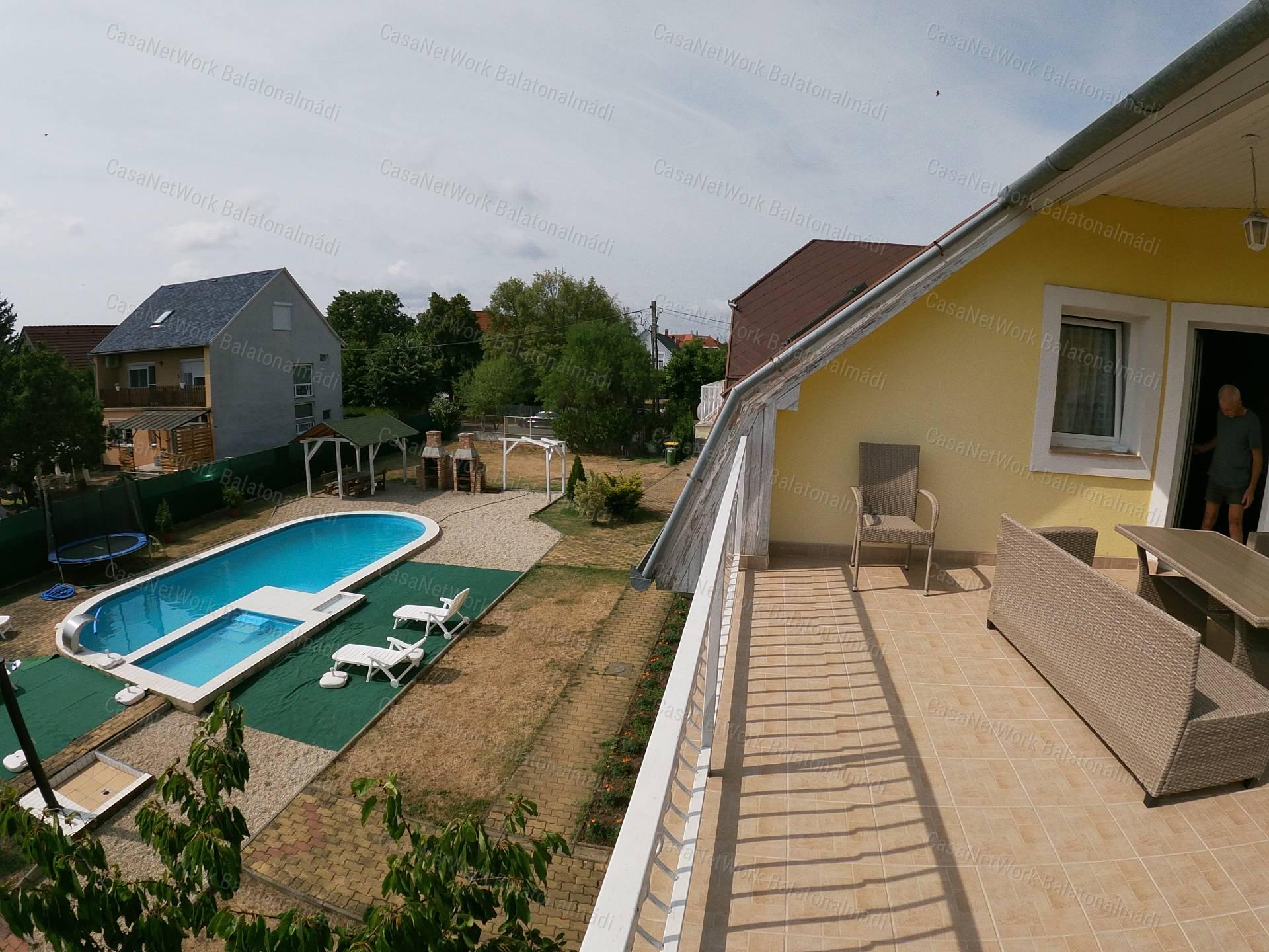 Gyenesdiáson Eladó Apartman-Ház!