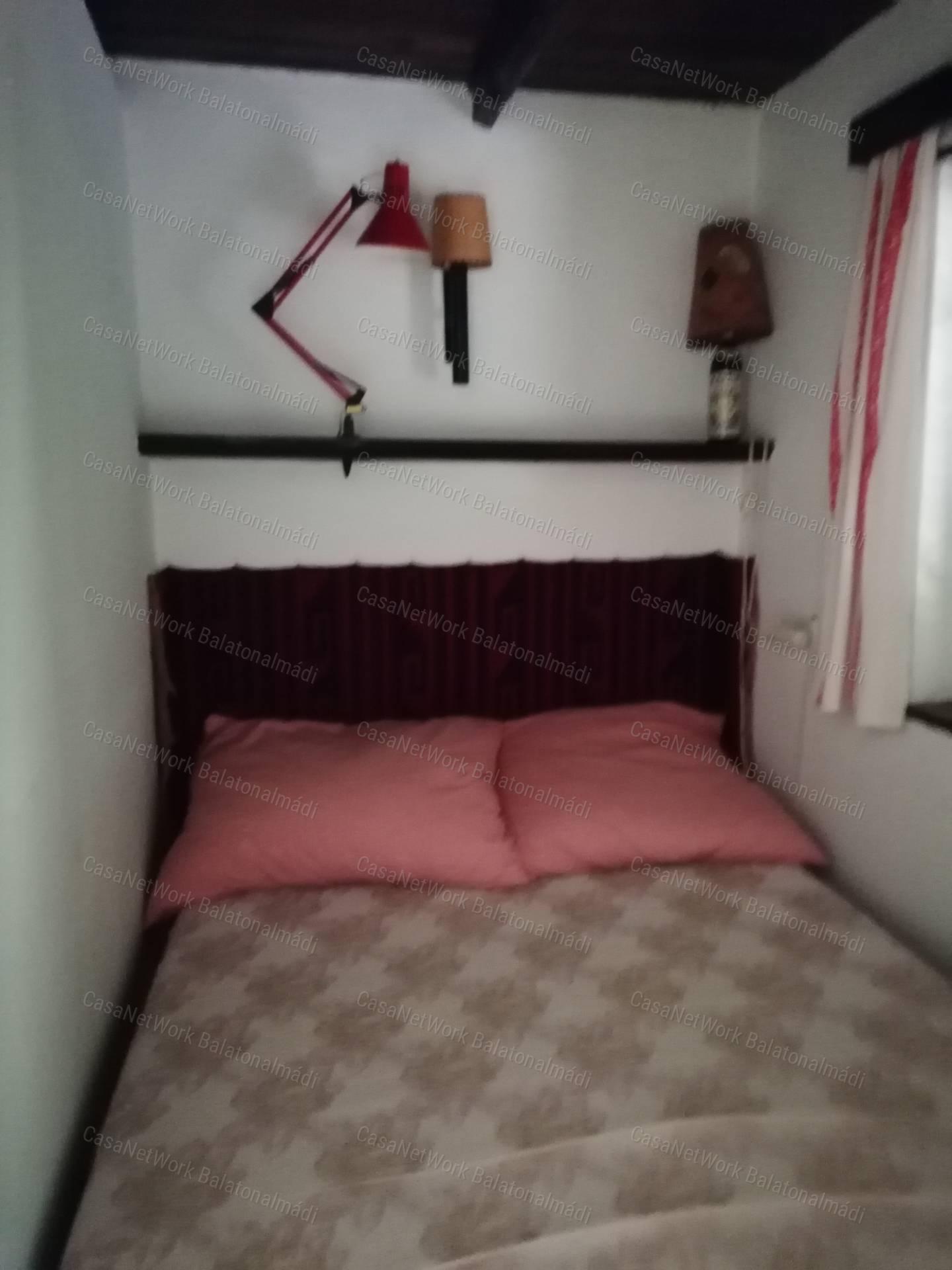Régi idők bájos nyaralója, avagy Toldi és a malomkő esete!