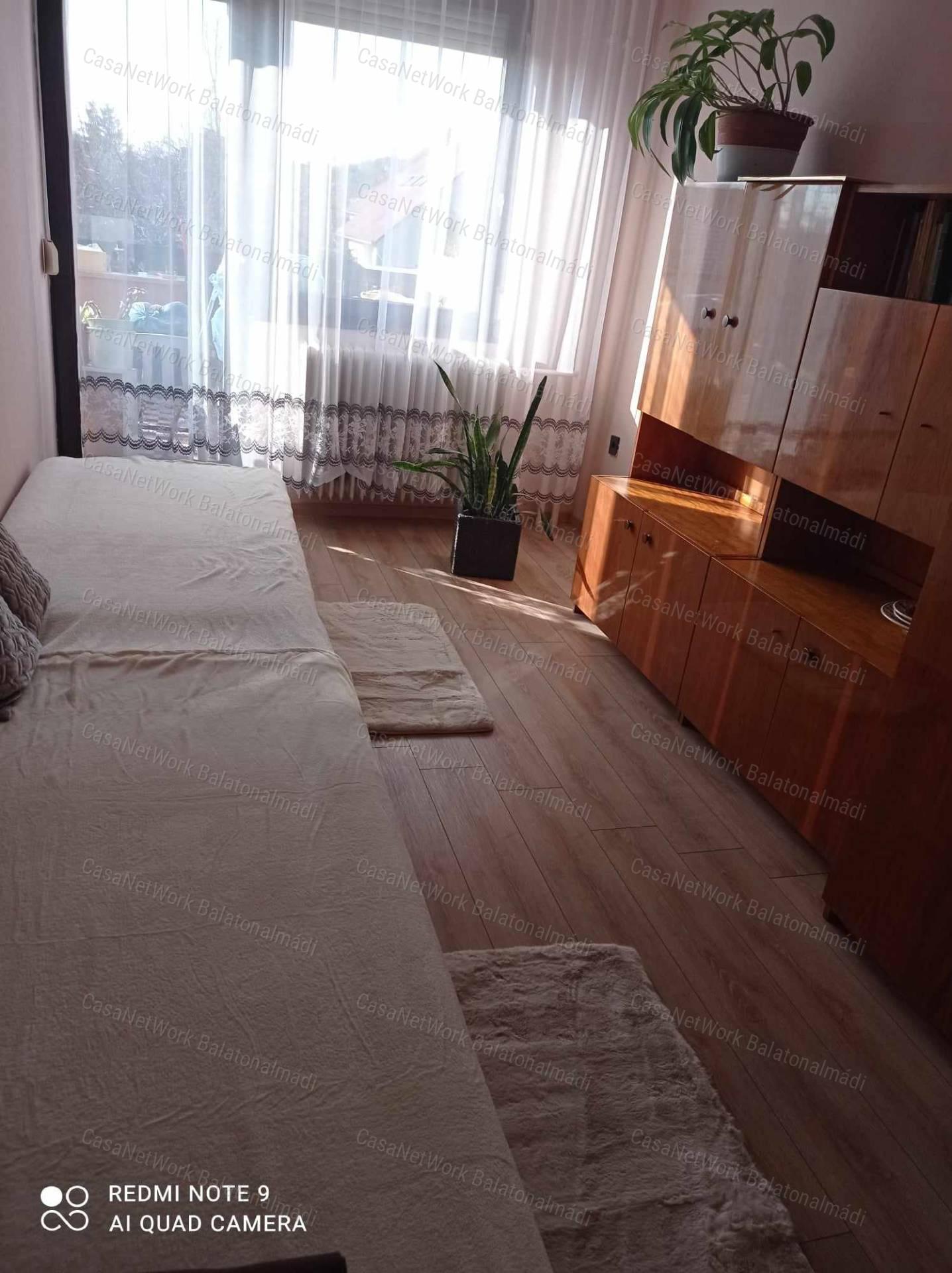 Balatonfüredi 3 szintes családi ház eladó