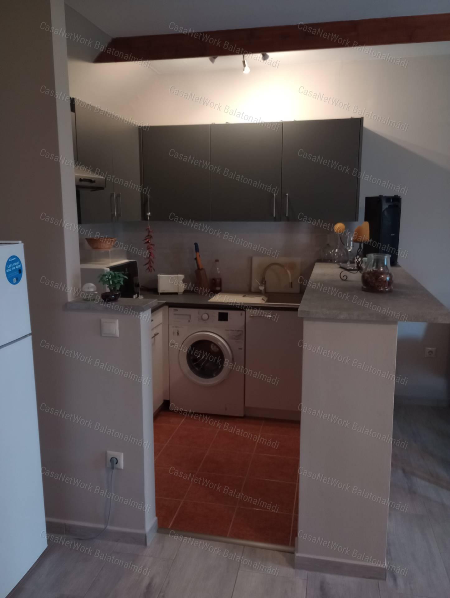 Litéren 4 lakást tartalmazó társasház eladó