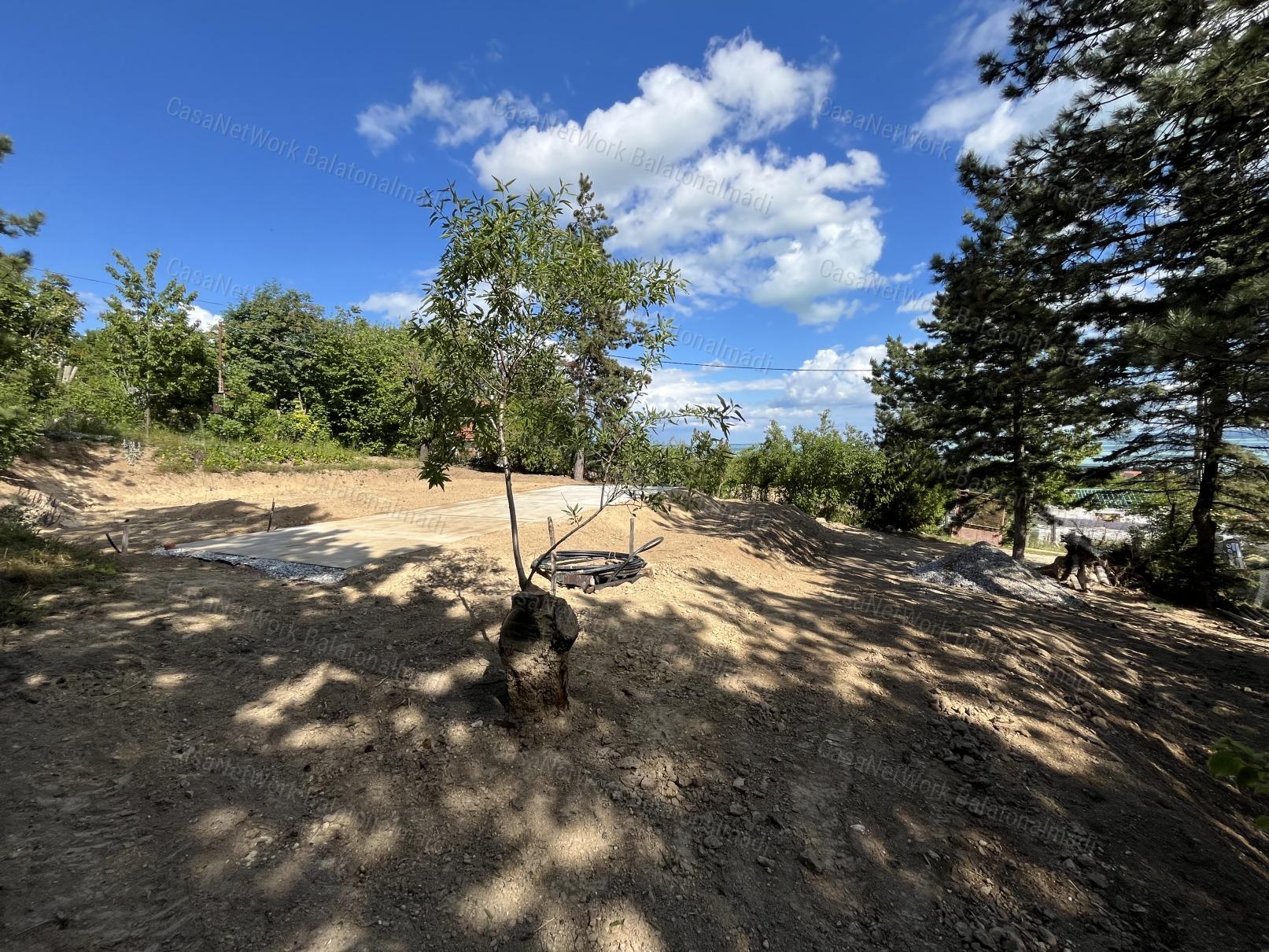 Balatoni panoráma Paloznakon – 667 m²