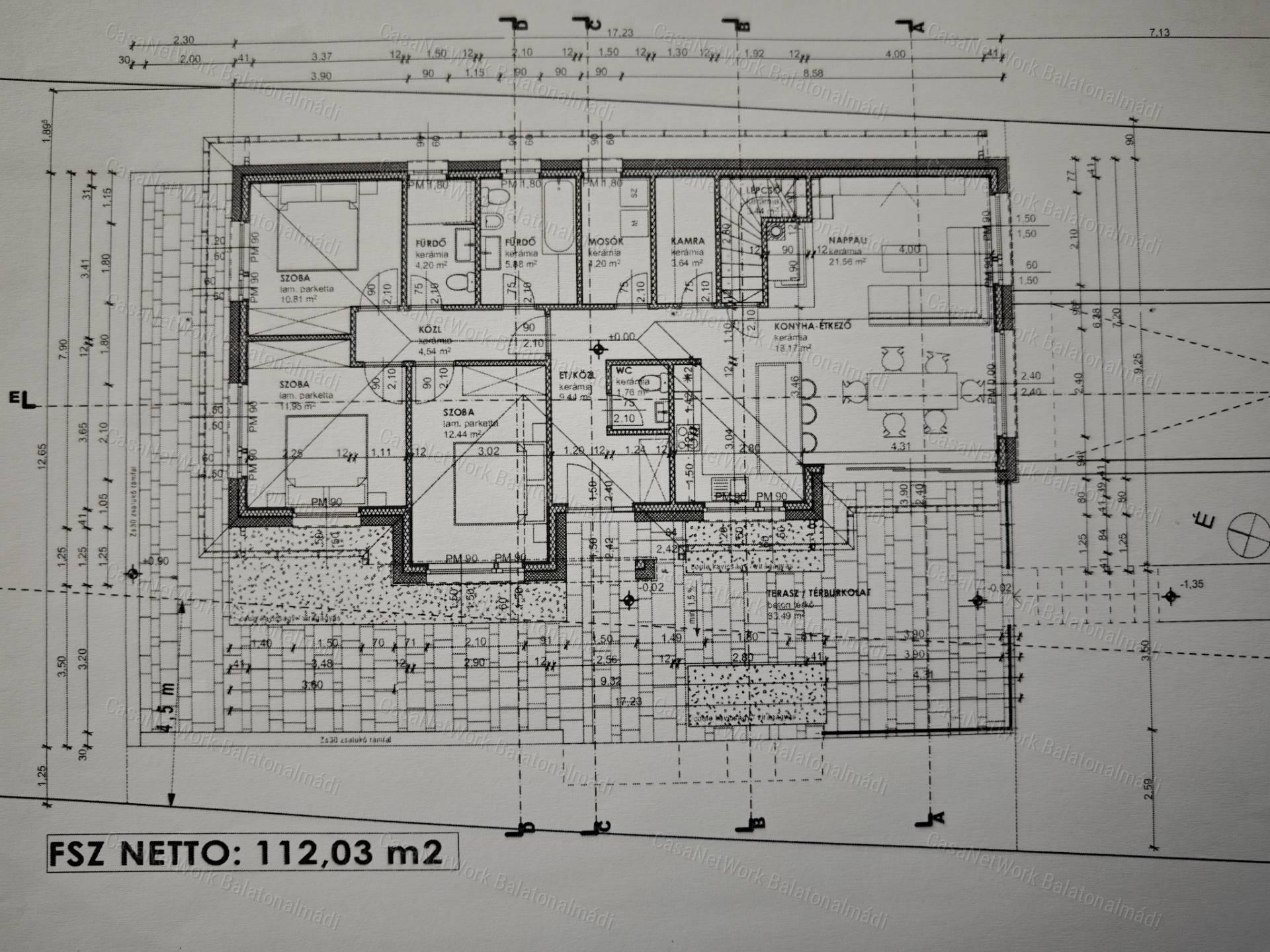 Balatoni panorámás korszerű családi ház eladó Felsőörsön