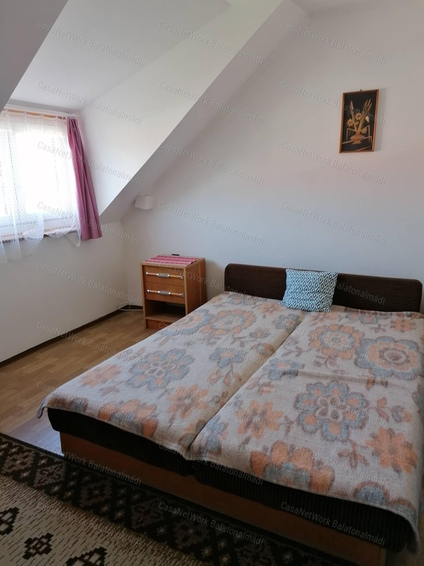 Belvárosi tip-top ház!