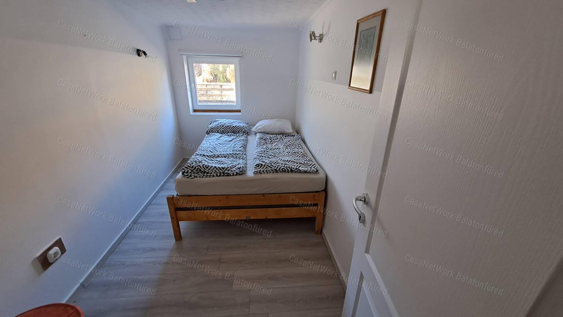 Balatonfüred belvárosában ELADÓ CSALÁDI HÁZ!
