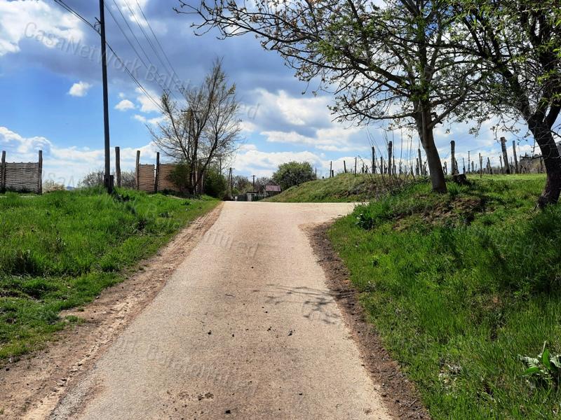 ÖRÖKPANORÁMA kedvelőinek - eladó ZÁRTKERT BALATONRENDESEN