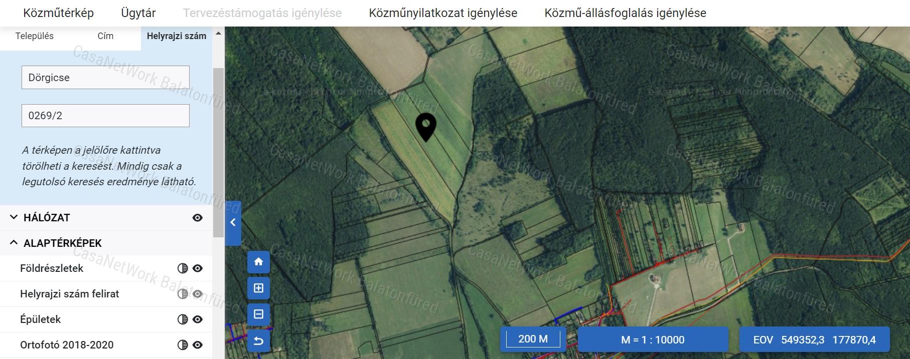 Balaton és az azt körülvevő hegyvonulat szépségében